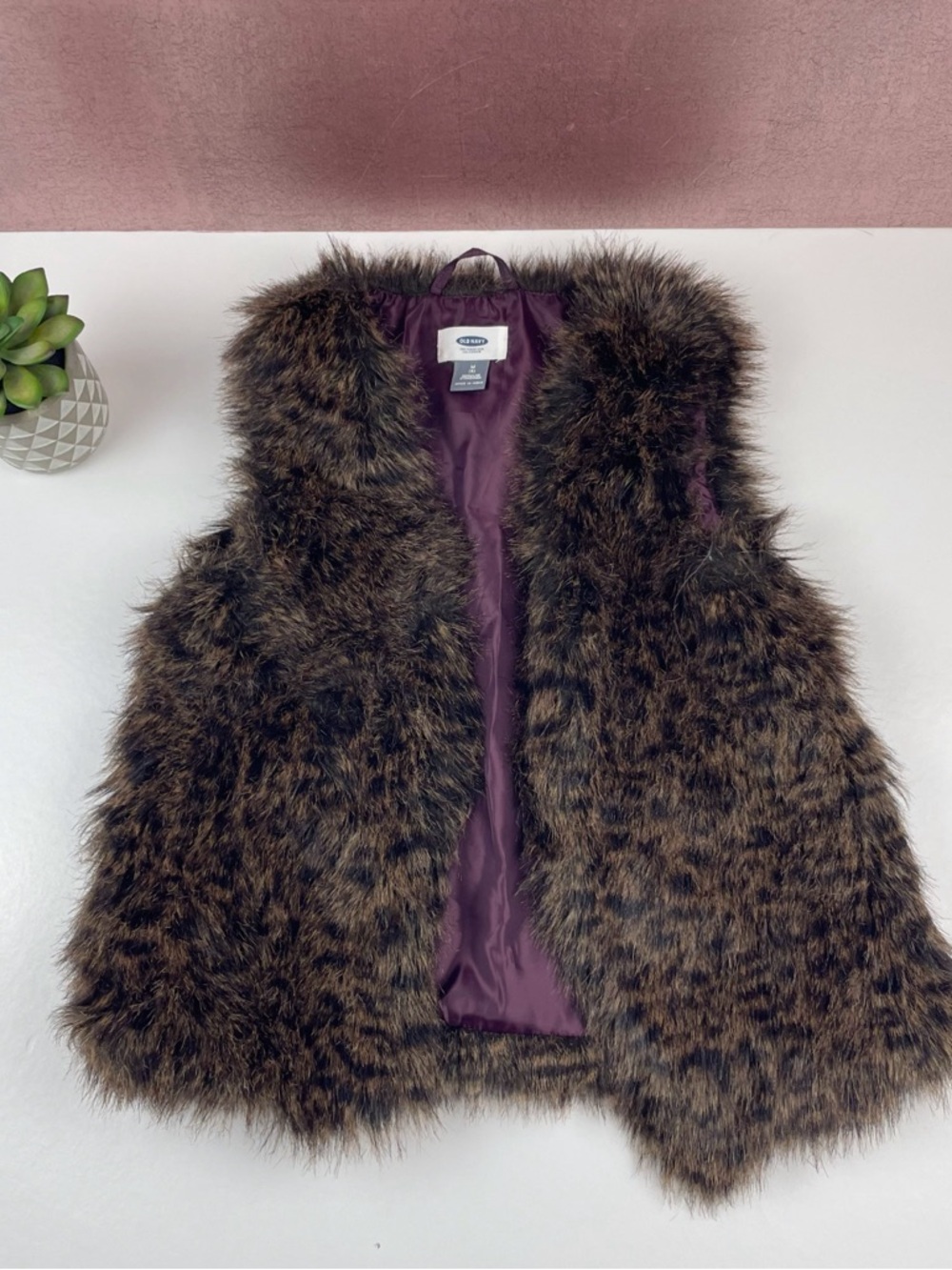 Old Navy Purple Brown Faux Fur Leopard Fuzzy Vest Girl Size 8 Medium Child